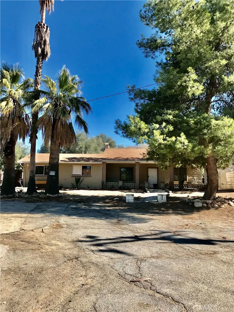 7840 Reche Canyon Road, Colton, California 92324 home-pic-1