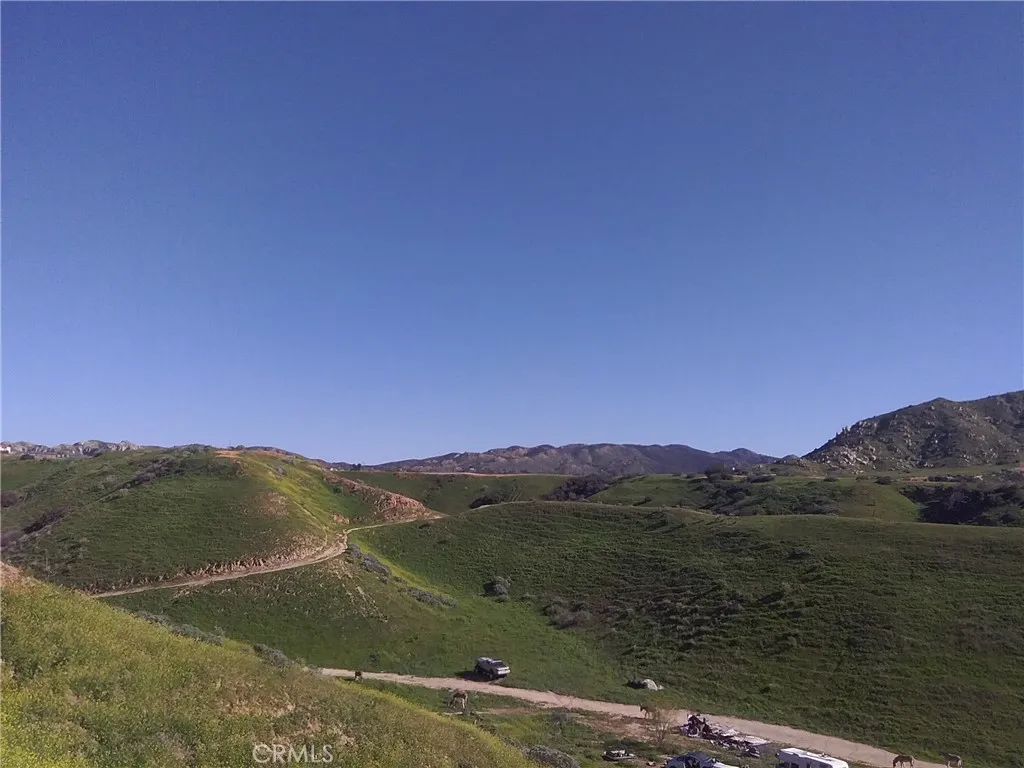 7840 Reche Canyon Road, Colton, California 92324 home-pic-12