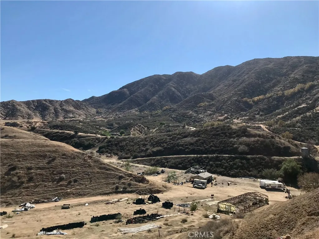 7840 Reche Canyon Road, Colton, California 92324 home-pic-3