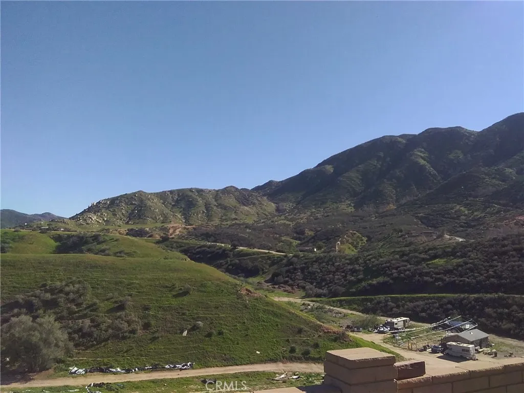 7840 Reche Canyon Road, Colton, California 92324 home-pic-15