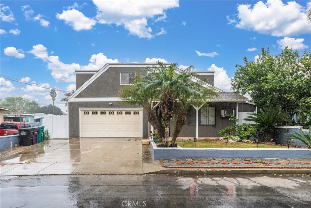 4865 Elm Avenue, Long Beach, California 90805 home-pic-1