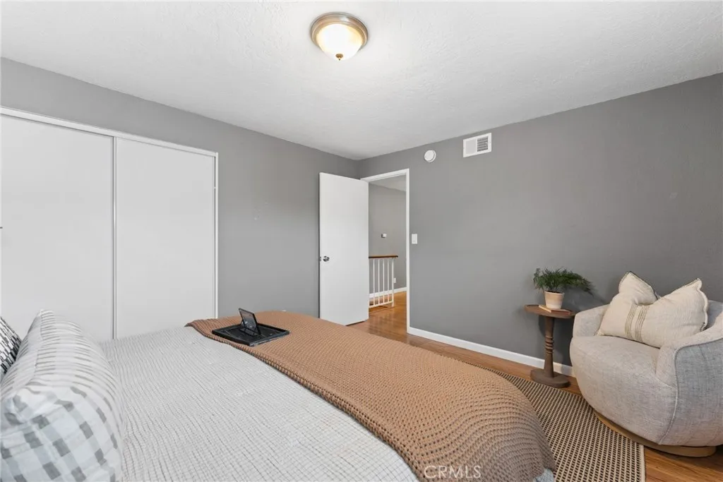 4865 Elm Avenue, Long Beach, California 90805 home-pic-19