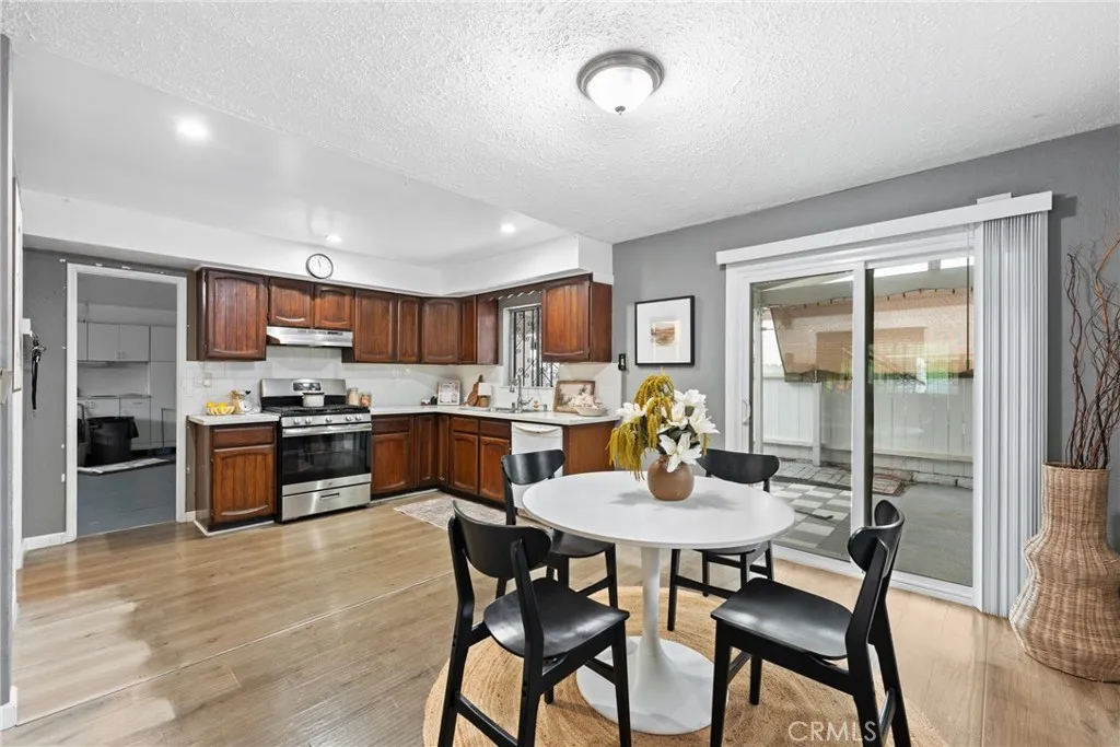 4865 Elm Avenue, Long Beach, California 90805 home-pic-8