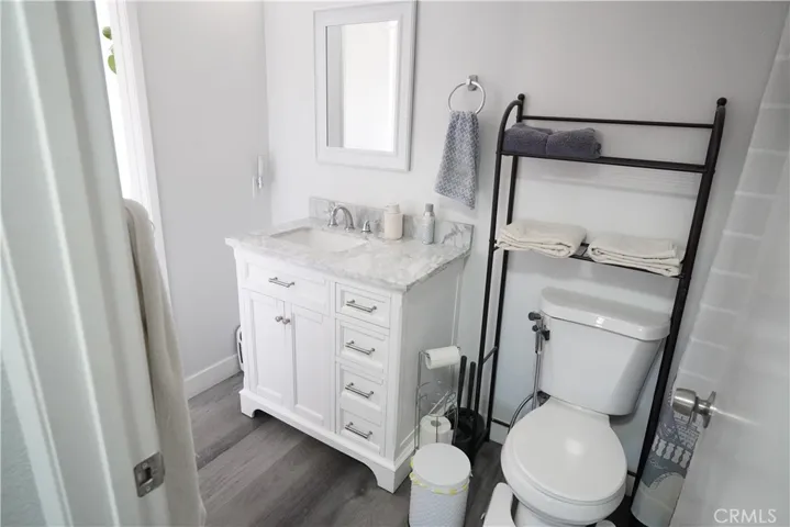2nd Floor Full Bath