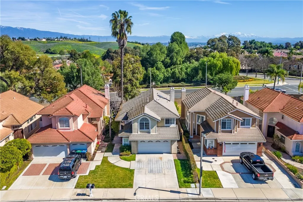 14377 Autumn Hill, Chino Hills, California 91709 home-pic-36