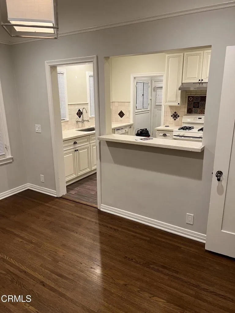 1550 N Lake, Pasadena, California 91104 home-pic-36