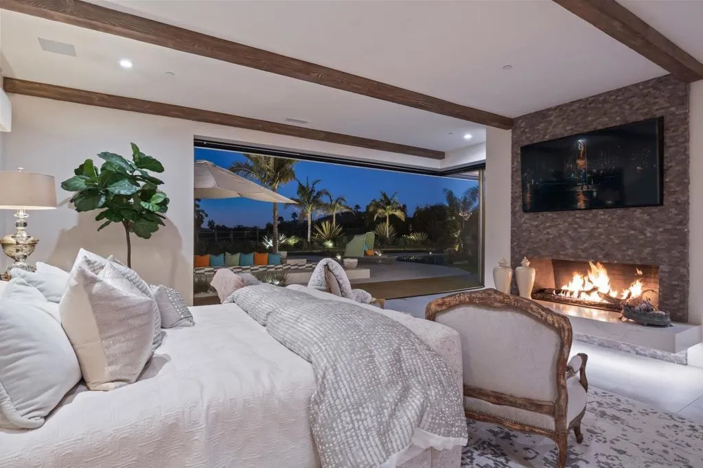16786 88 Calle Hermosa, San Diego, California 92127 home-pic-14