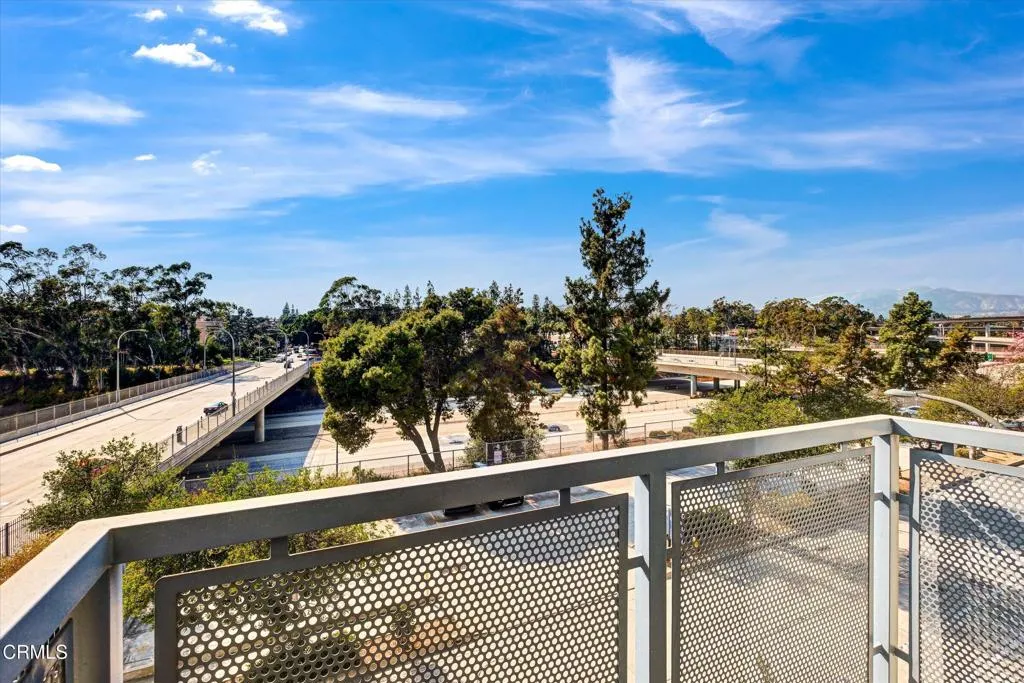 159 W Green Street 408, Pasadena, California 91105 home-pic-13