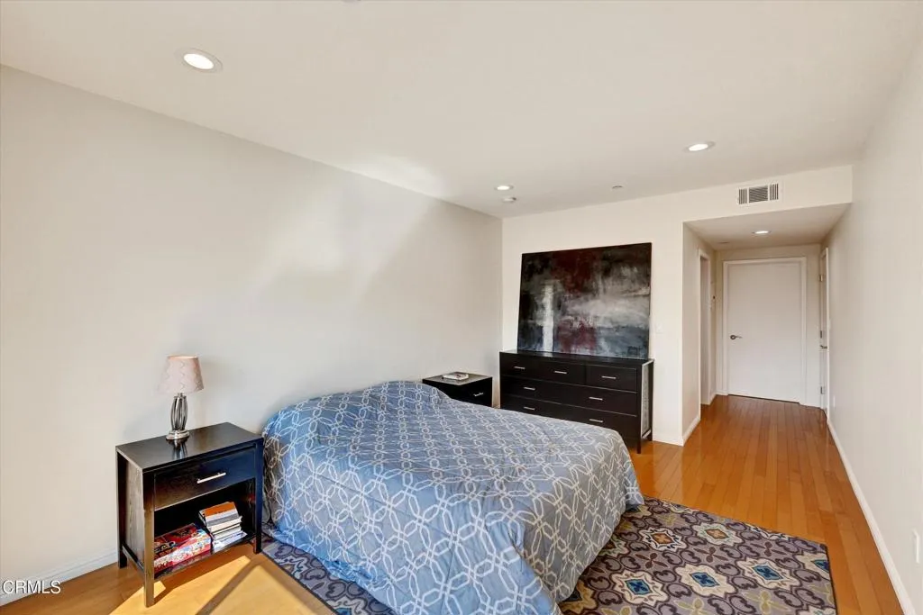 159 W Green Street 408, Pasadena, California 91105 home-pic-11
