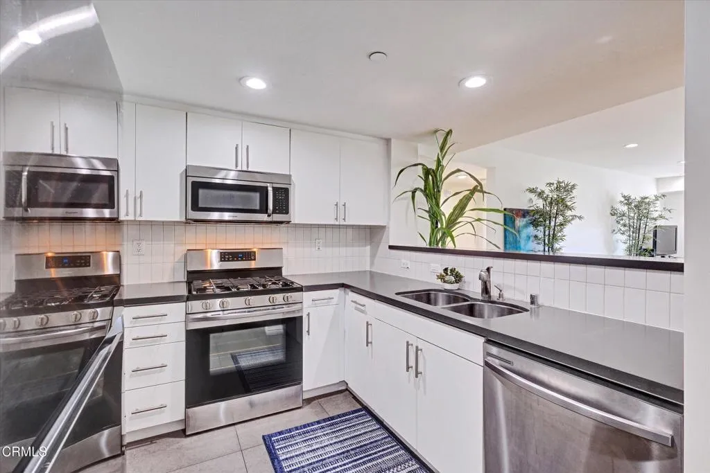159 W Green Street 408, Pasadena, California 91105 home-pic-8
