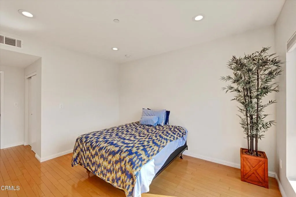 159 W Green Street 408, Pasadena, California 91105 home-pic-18