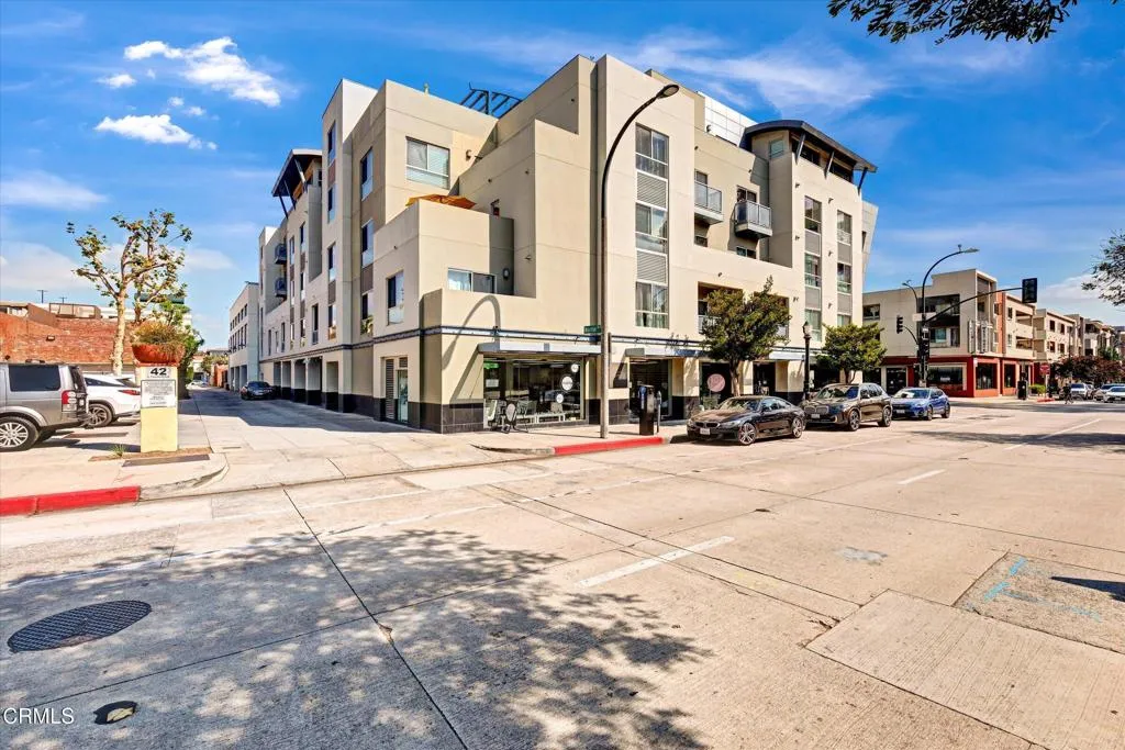 159 W Green Street 408, Pasadena, California 91105 home-pic-33