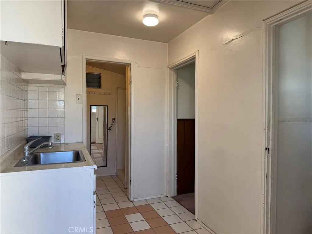 9255 Rio Dell St, Rosemead, California 91770 home-pic-11