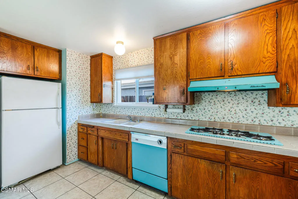 139 Prentiss Street, Thousand Oaks, California 91360 home-pic-12