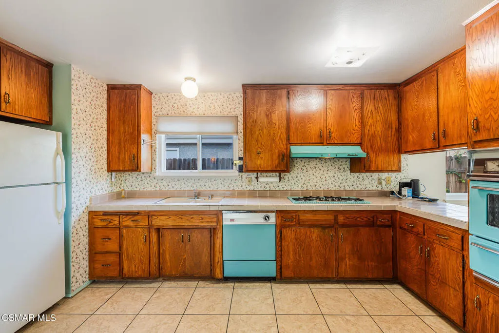 139 Prentiss Street, Thousand Oaks, California 91360 home-pic-14