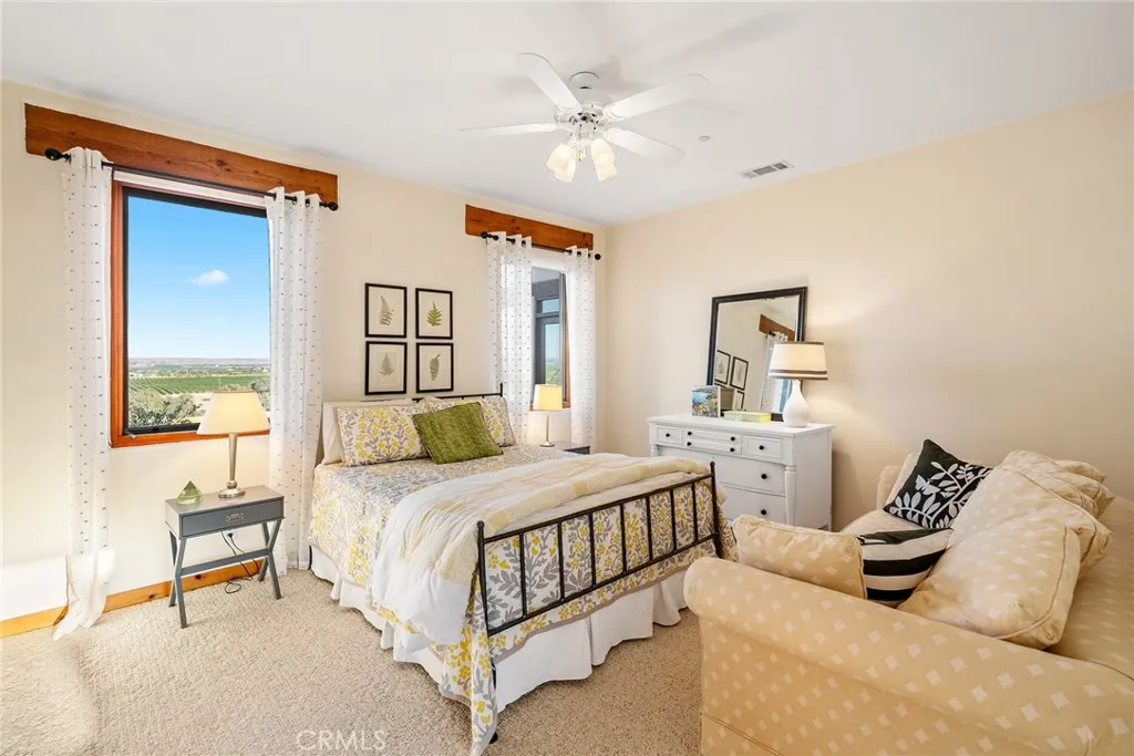 7010 Wilderness Lane, Paso Robles, California 93446 home-pic-34