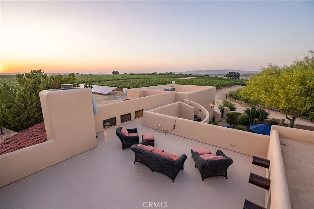 7010 Wilderness Lane, Paso Robles, California 93446 home-pic-39
