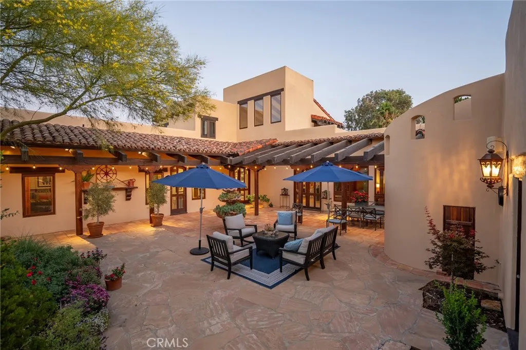 7010 Wilderness Lane, Paso Robles, California 93446 home-pic-6