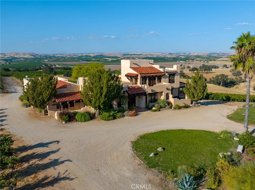 7010 Wilderness Lane, Paso Robles, California 93446 home-pic-58