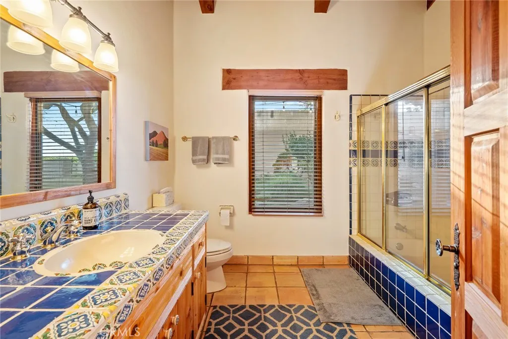 7010 Wilderness Lane, Paso Robles, California 93446 home-pic-33