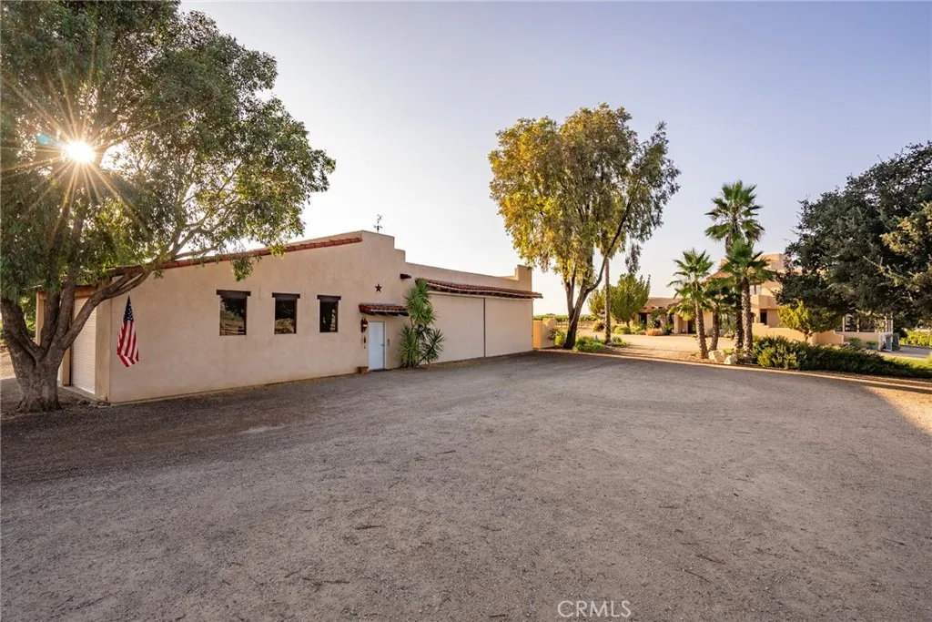 7010 Wilderness Lane, Paso Robles, California 93446 home-pic-60
