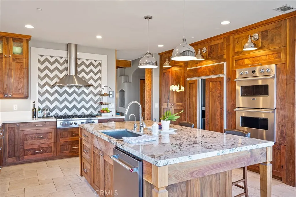 7010 Wilderness Lane, Paso Robles, California 93446 home-pic-15