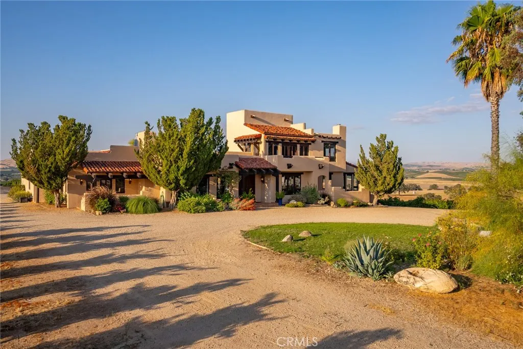 7010 Wilderness Lane, Paso Robles, California 93446 home-pic-57