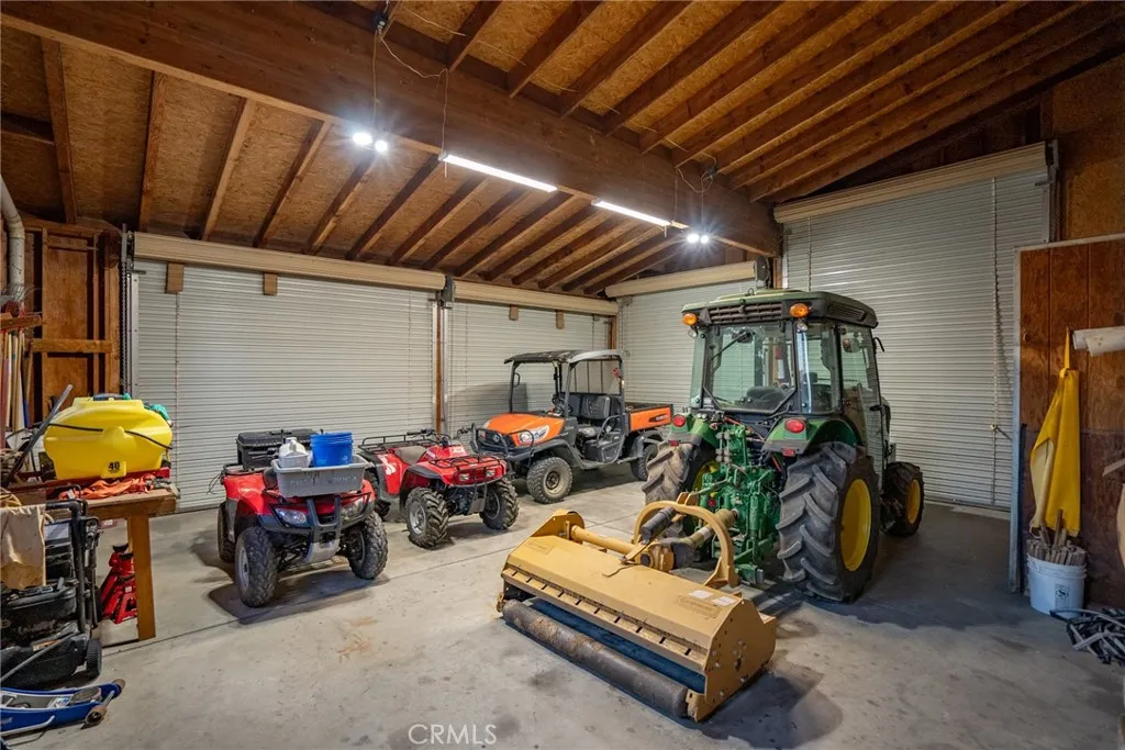 7010 Wilderness Lane, Paso Robles, California 93446 home-pic-43