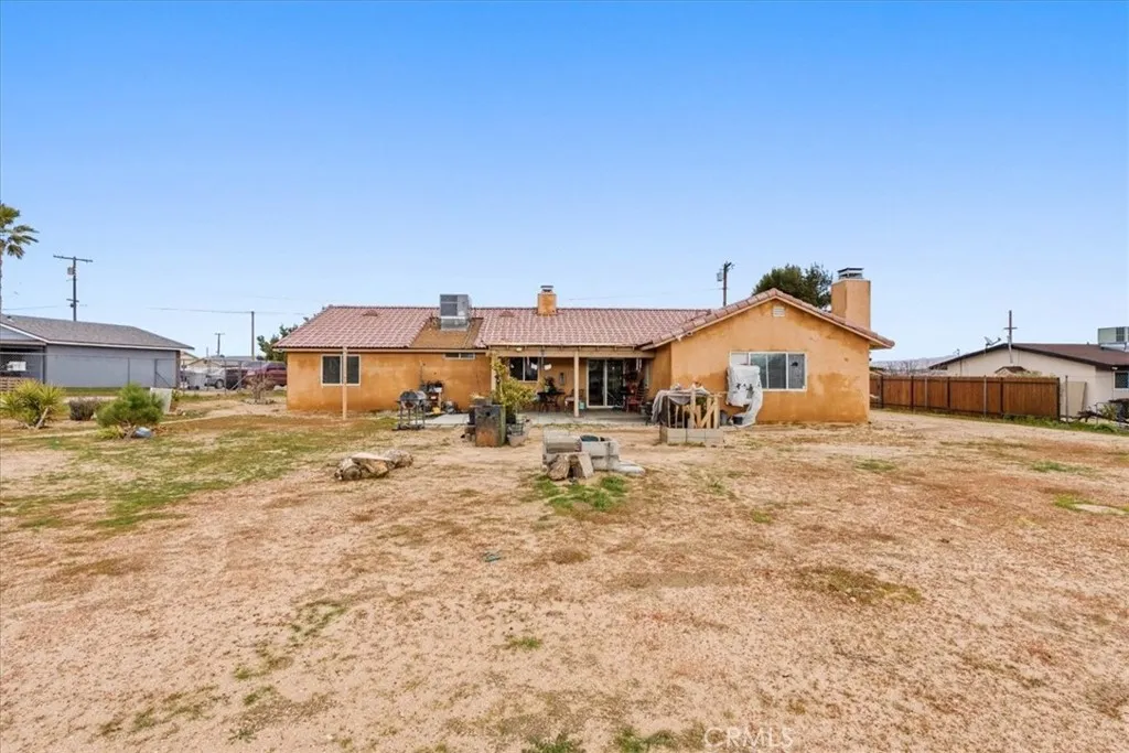 19251 Vine Street, Hesperia, California 92345 home-pic-28