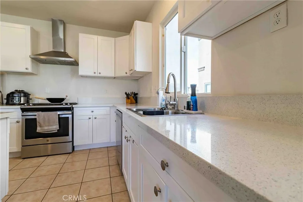14761 Coachman, Victorville, California 92394 home-pic-22