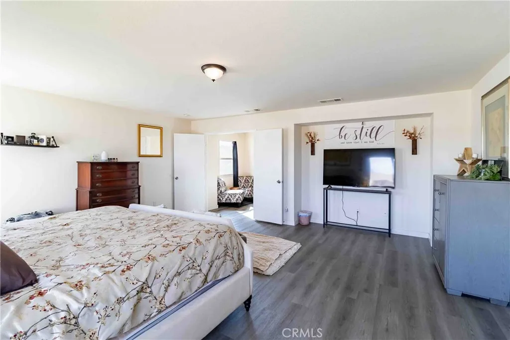 14761 Coachman, Victorville, California 92394 home-pic-37