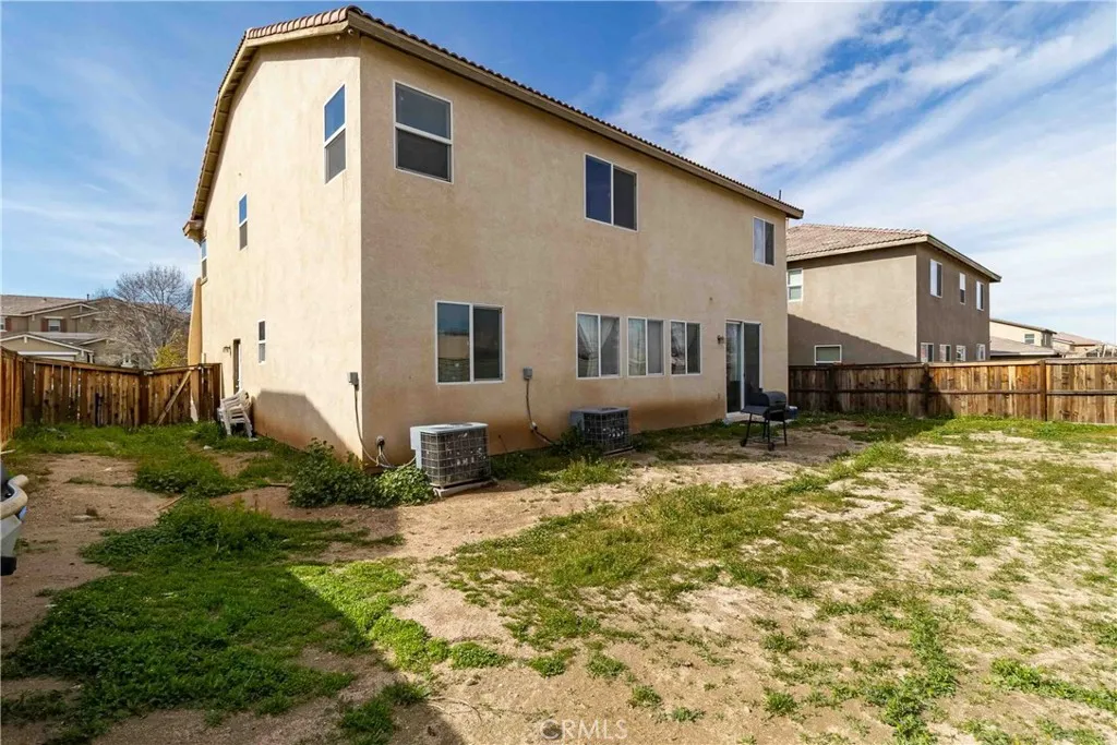 14761 Coachman, Victorville, California 92394 home-pic-7