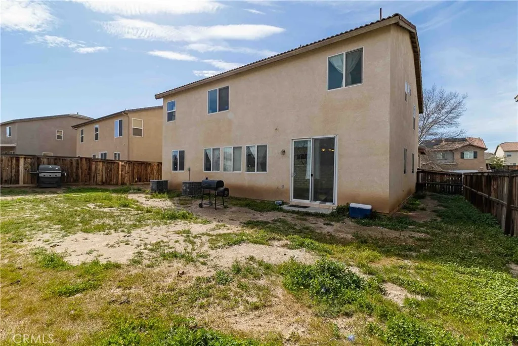 14761 Coachman, Victorville, California 92394 home-pic-6