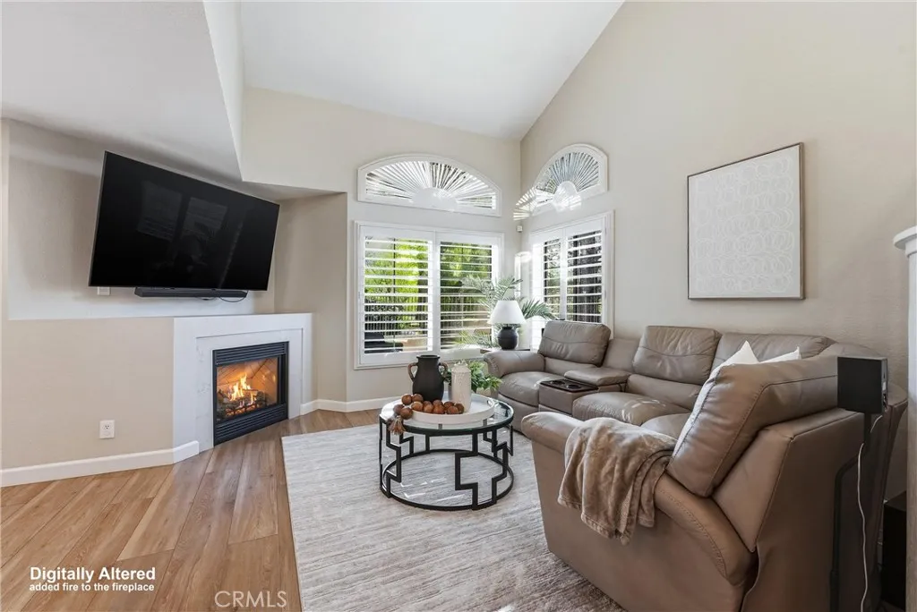 7700 E Viewrim, Anaheim Hills, California 92808 home-pic-10