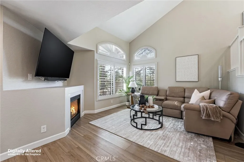 7700 E Viewrim, Anaheim Hills, California 92808 home-pic-12