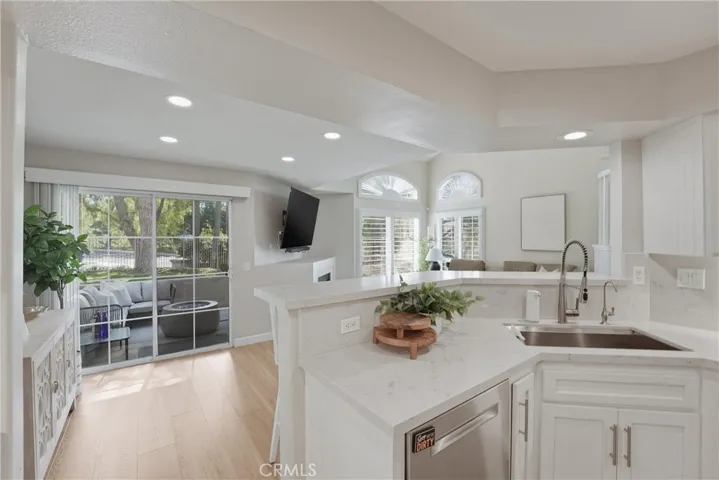 7700 E Viewrim, Anaheim Hills, California 92808