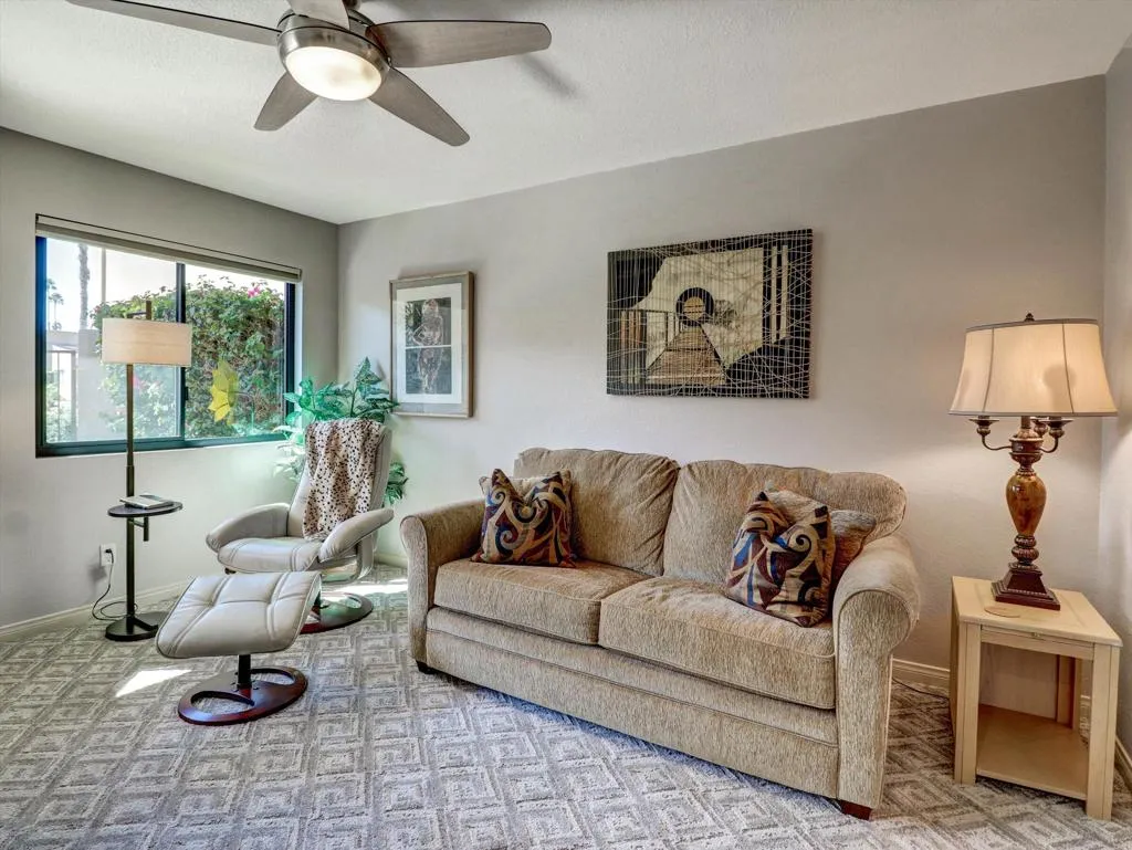 76752 Chrysanthemum Way, Palm Desert, California 92211 home-pic-9