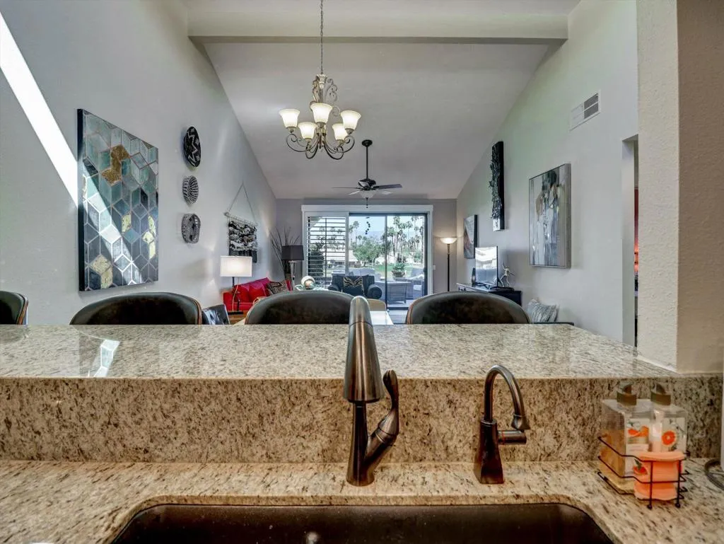 76752 Chrysanthemum Way, Palm Desert, California 92211 home-pic-25