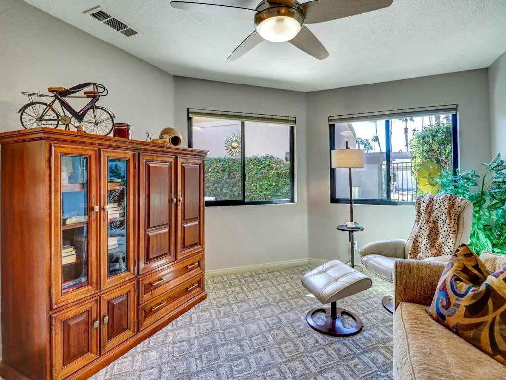 76752 Chrysanthemum Way, Palm Desert, California 92211 home-pic-10