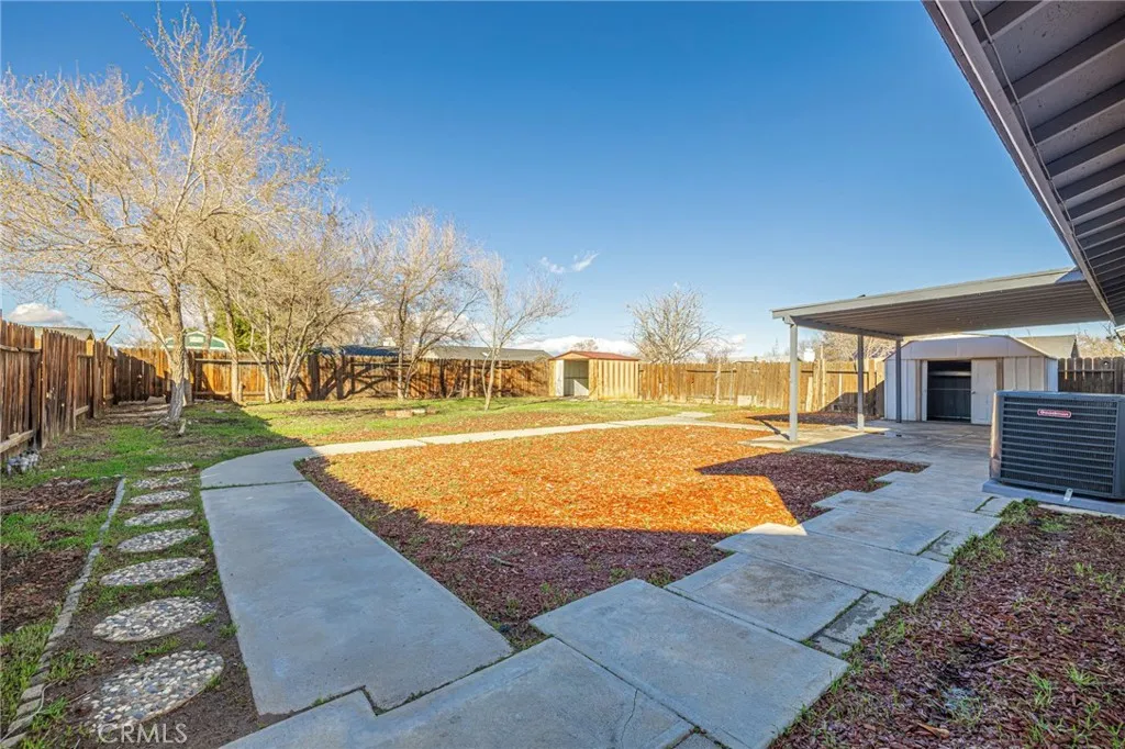 1129 Lightcap, Lancaster, California 93535 home-pic-28