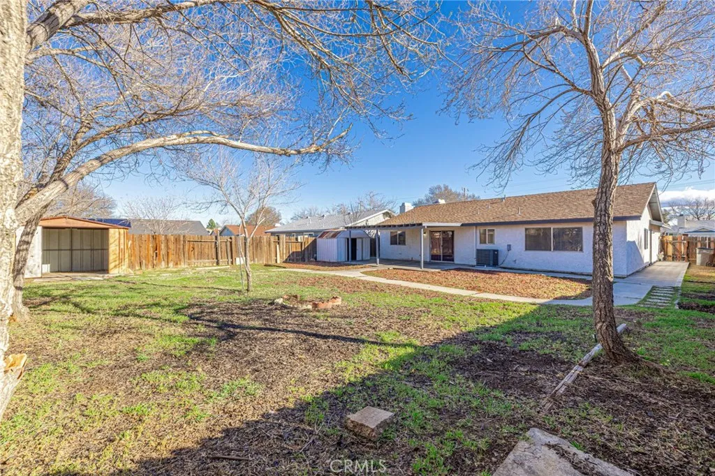 1129 Lightcap, Lancaster, California 93535 home-pic-29