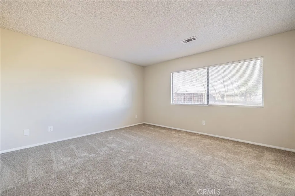 1129 Lightcap, Lancaster, California 93535 home-pic-21