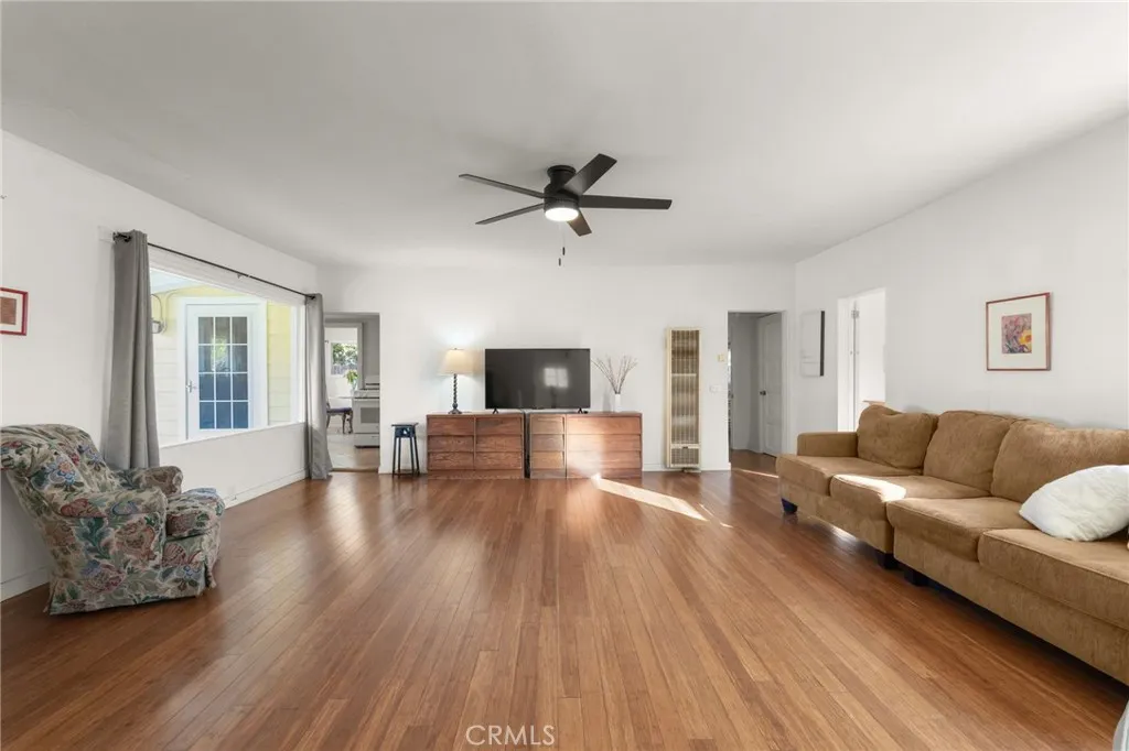 318 Bard, Fillmore, California 93015 home-pic-6