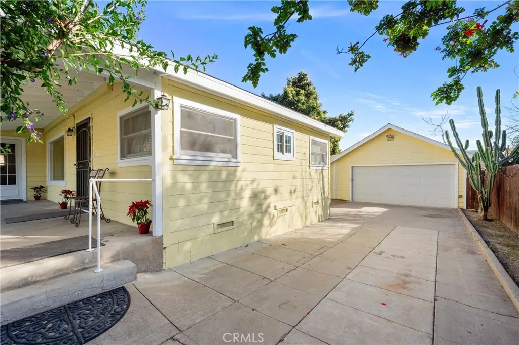 318 Bard, Fillmore, California 93015 home-pic-20
