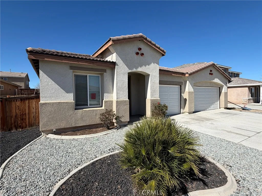 12810 Ethan, Victorville, California 92392 home-pic-1