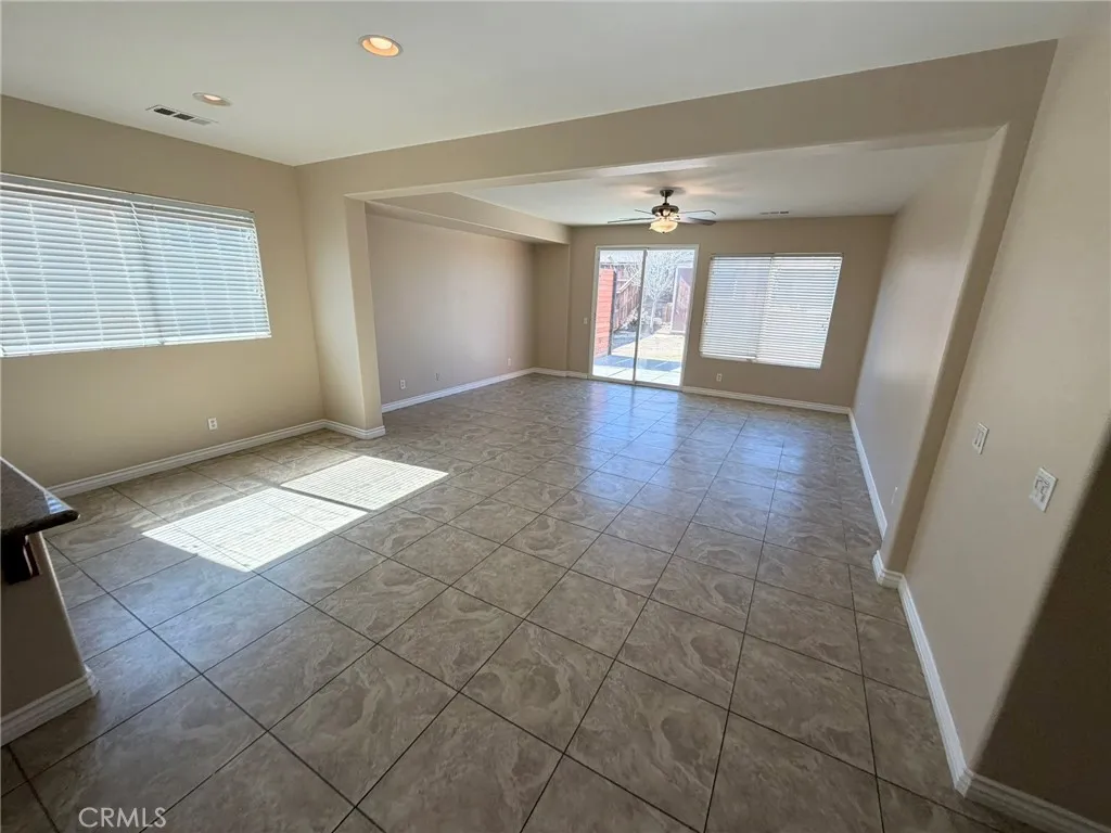 12810 Ethan, Victorville, California 92392 home-pic-6