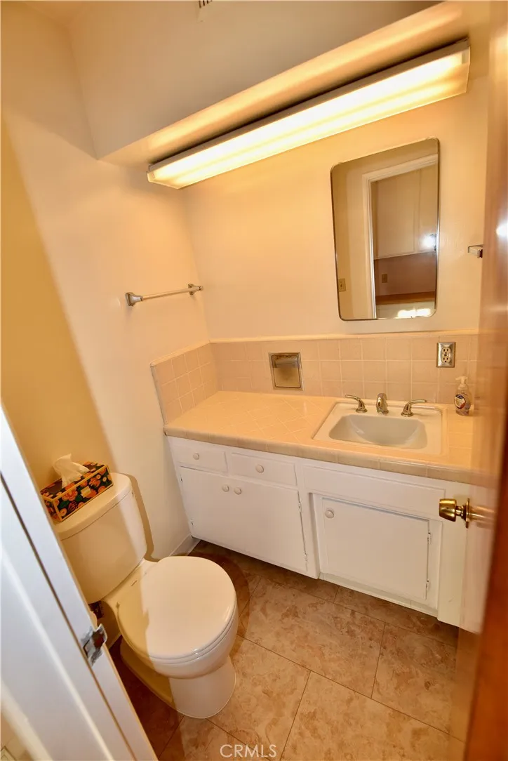 400 N 20th, Montebello, California 90640 home-pic-13