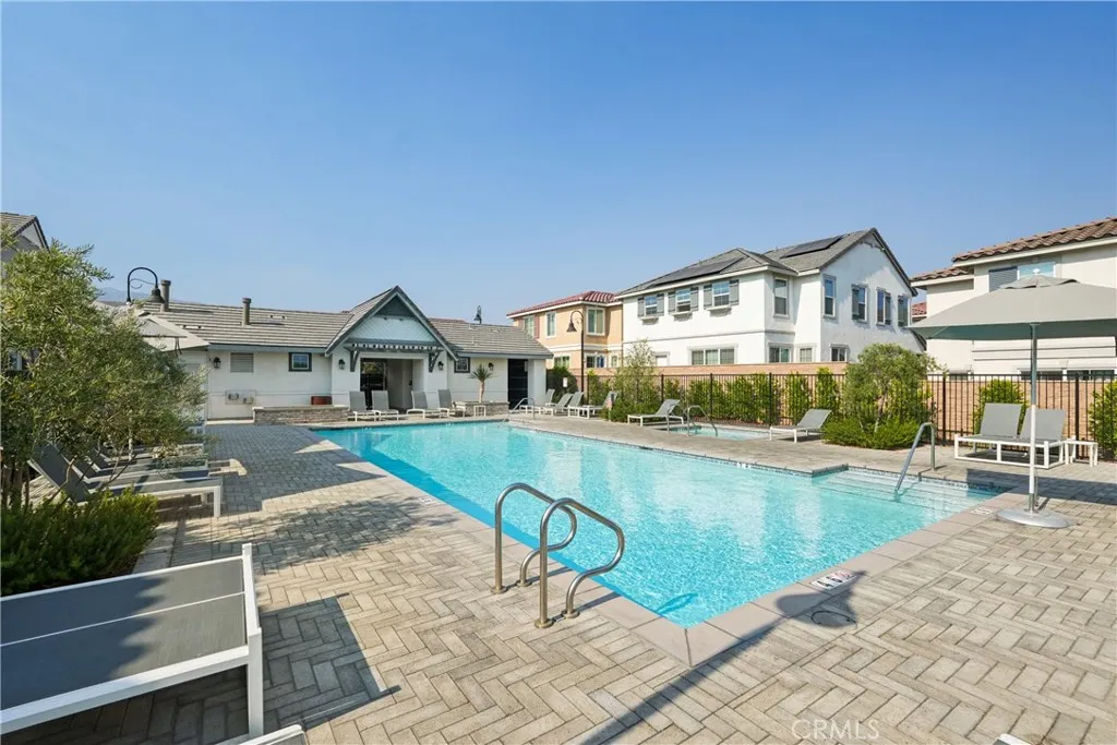 15280 Horizon 2, Fontana, California 92336 home-pic-37