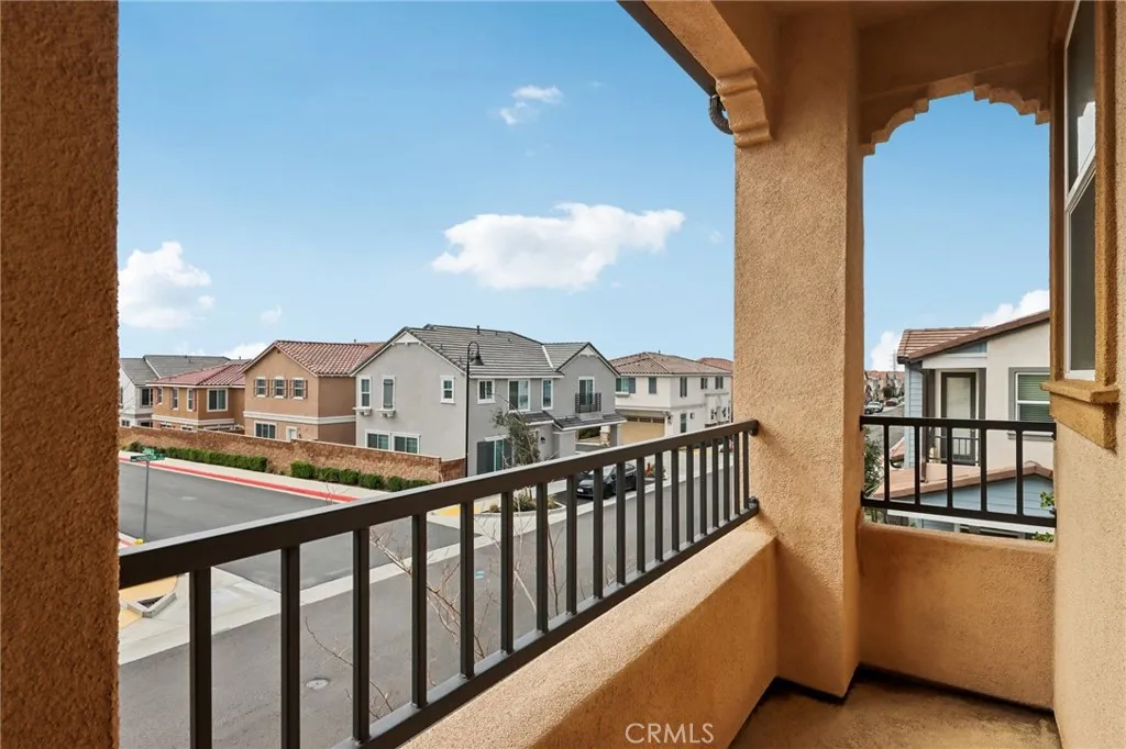 15280 Horizon 2, Fontana, California 92336 home-pic-31