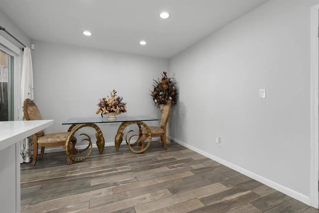 3310 Biscay Dr, San Diego, California 92154 home-pic-10